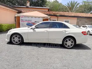 Mercedes-Benz E250 2011 White