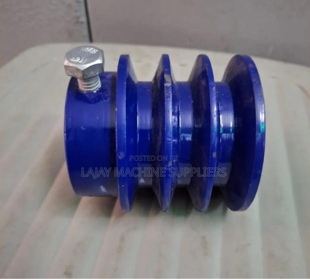 Industrial 3-Groove v-Belt Pulley