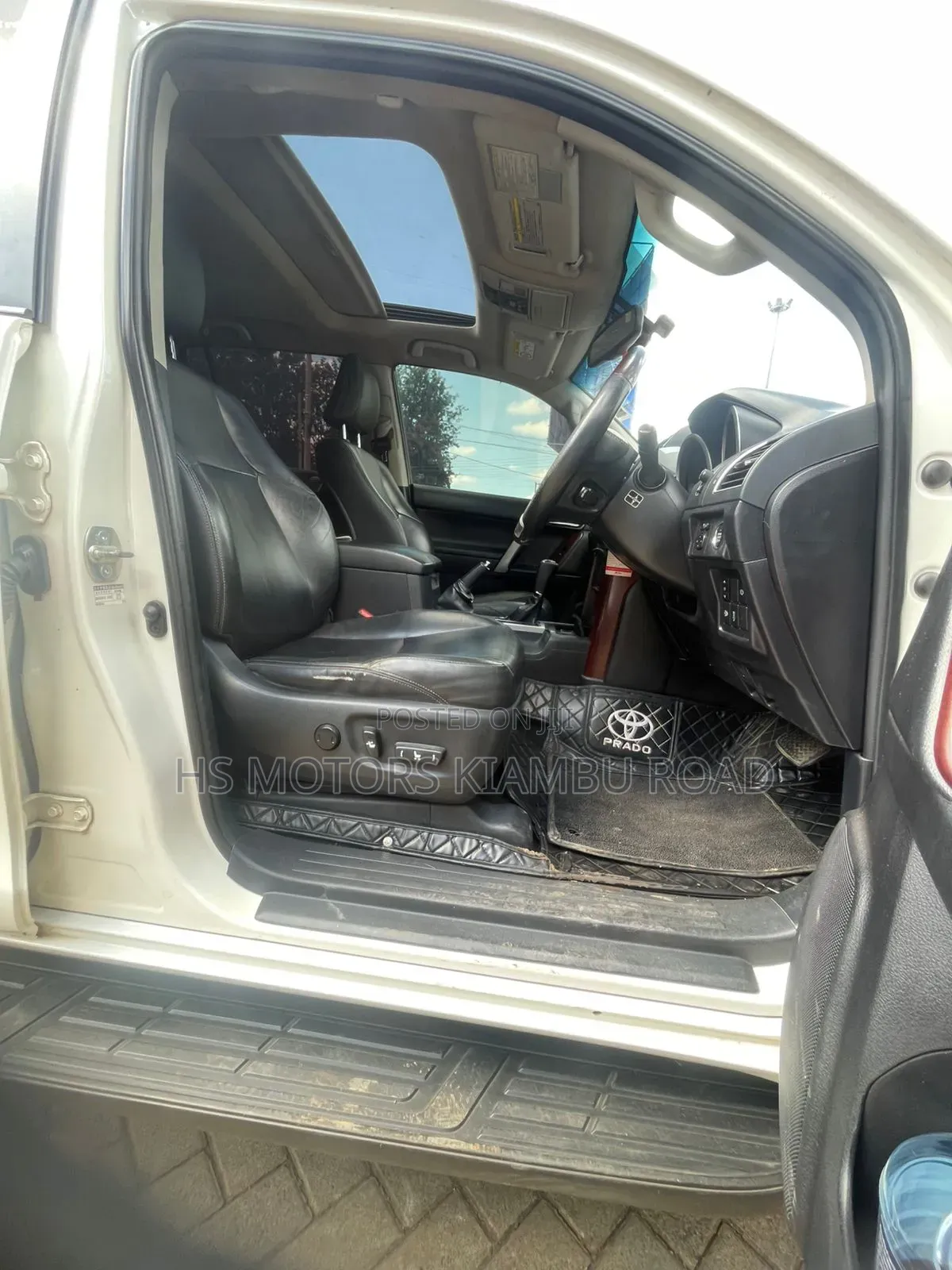 Toyota Land Cruiser Prado 2015 White