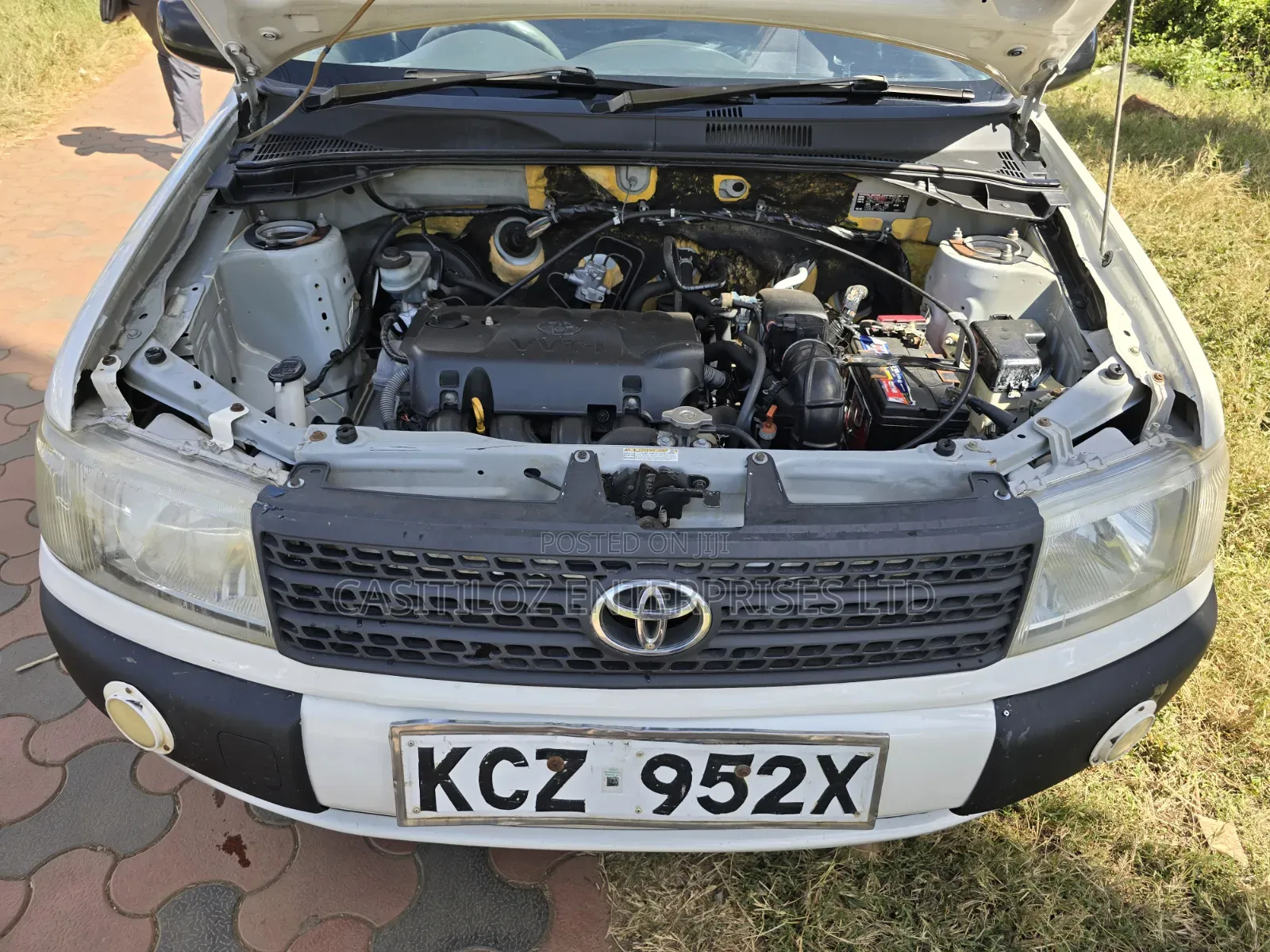 Toyota Probox 2013 White