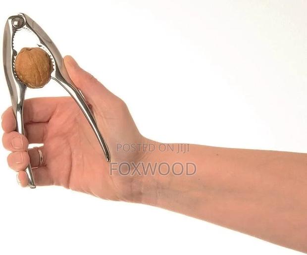 KMT Metal Nut Cracker – 15cm - thumbnail 2