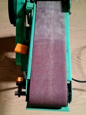 Uk Tooltec Bench Belt and Disc Sander.