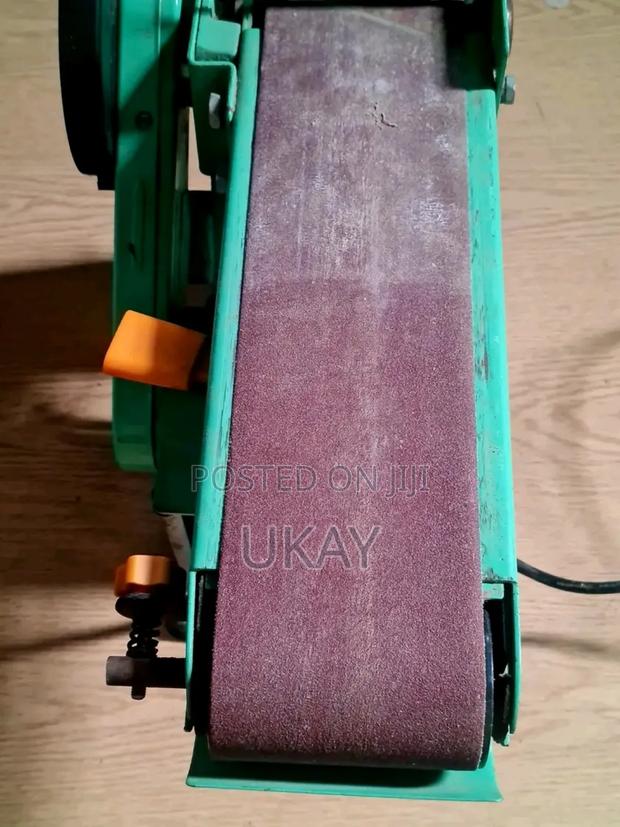 Uk Tooltec Bench Belt and Disc Sander. - thumbnail 3