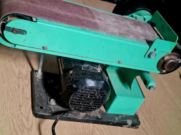 Uk Tooltec Bench Belt and Disc Sander. - thumbnail 6
