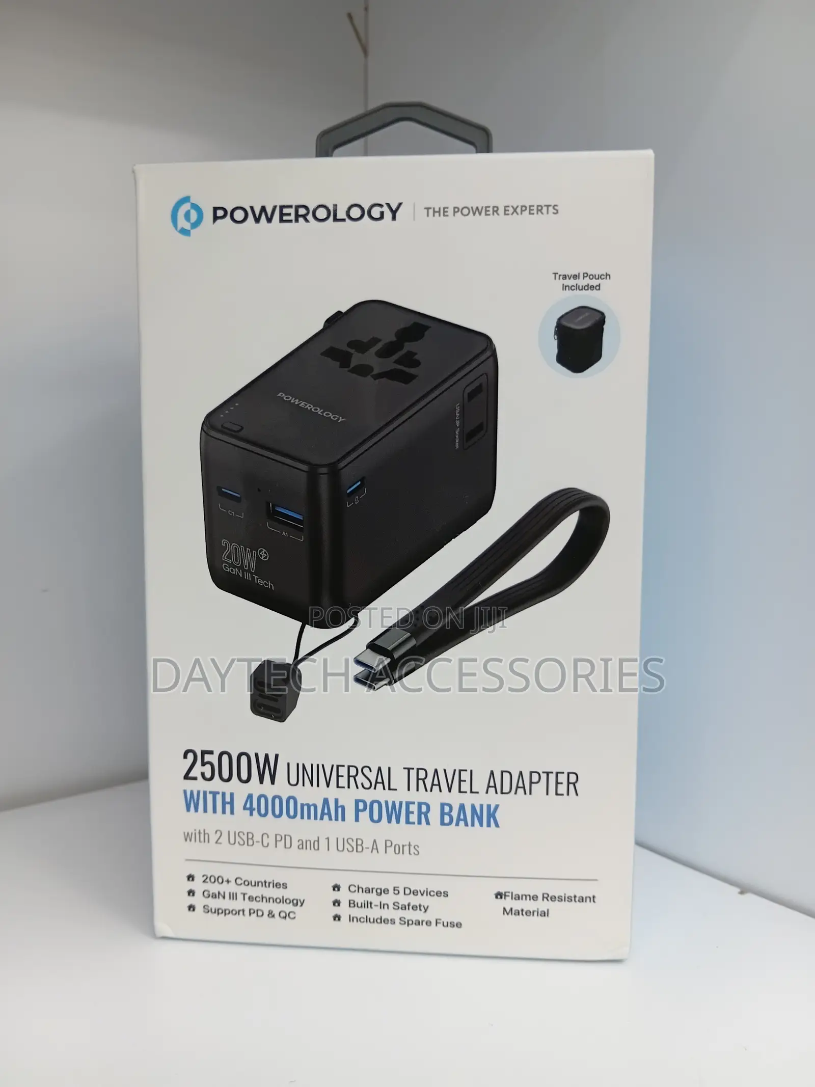 Powerology Travel Adapter With 2 Usb-C Pd and 1 Usb-a Ports 2500w.