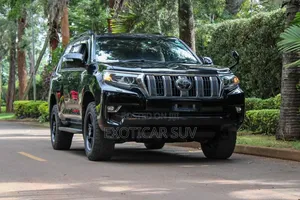 Toyota Land Cruiser Prado 2017 Black