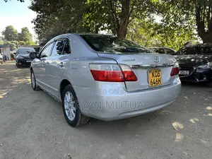 Toyota Premio 1.8 AWD 2009 Silver