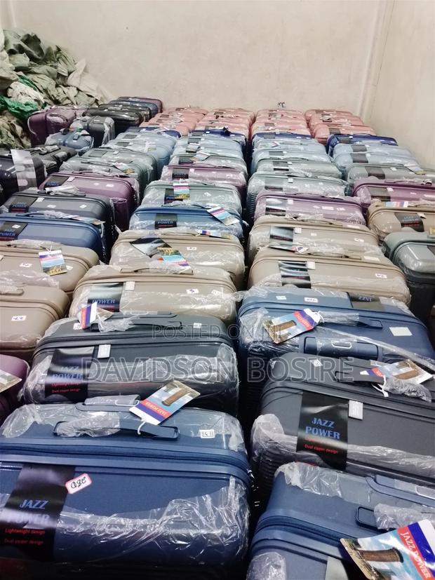 Travelling Bags - thumbnail 12