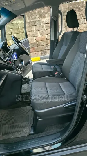 Toyota Noah 2017 Matt Black