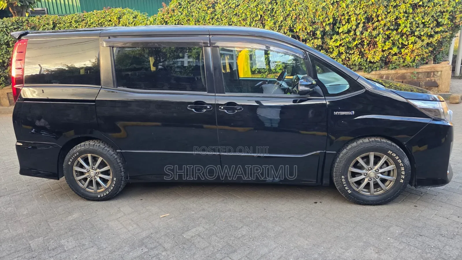 Toyota Noah 2017 Matt Black