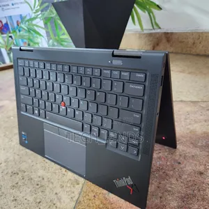 Laptop Lenovo ThinkPad X1 Yoga 16GB Intel Core i7 SSD 1T