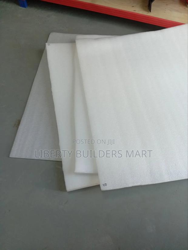 Lightweight Styrofoam - thumbnail 4
