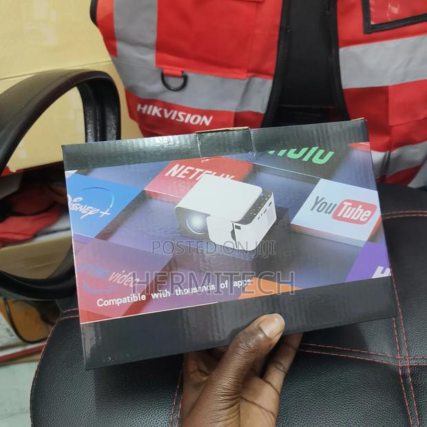 T6 Mini Projectors Wifi Enabled Bt and Wifi Connection