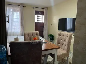 Studio Airbnb at 1500