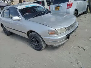 Toyota Corolla 1998 Silver