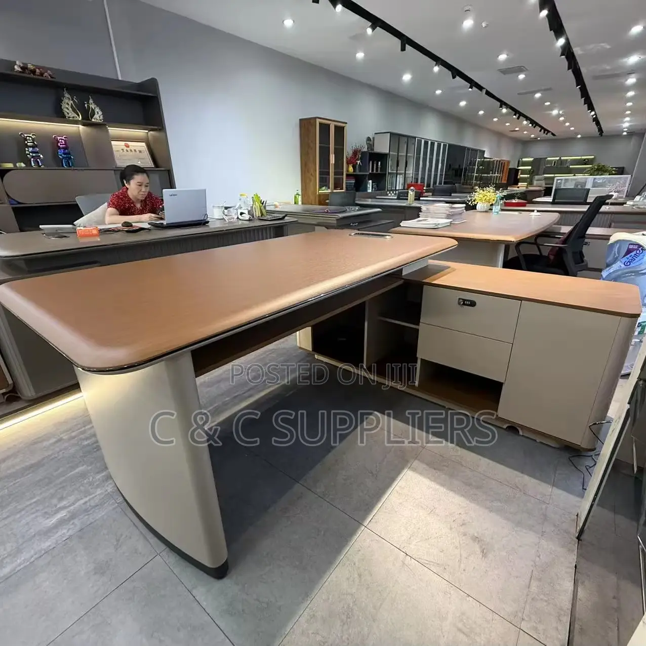Director's L-Shaped Office Desk-180cm