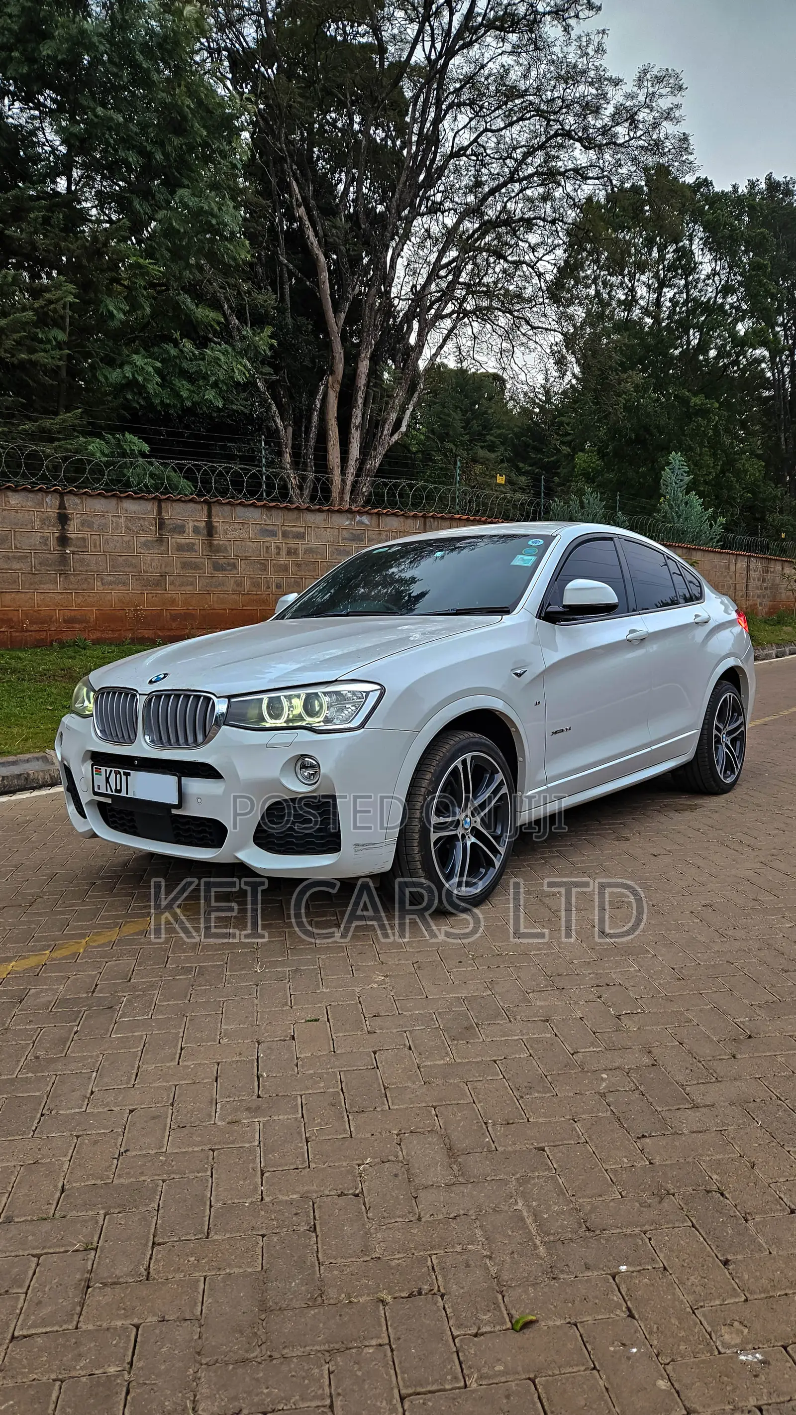 BMW X4 xDrive28i 2017 White