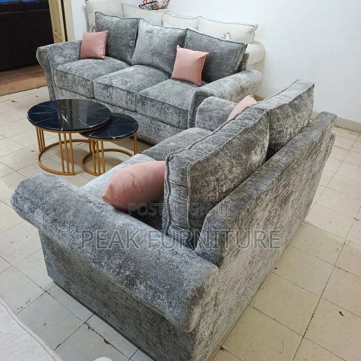 Modern 3+2 Sofa Set