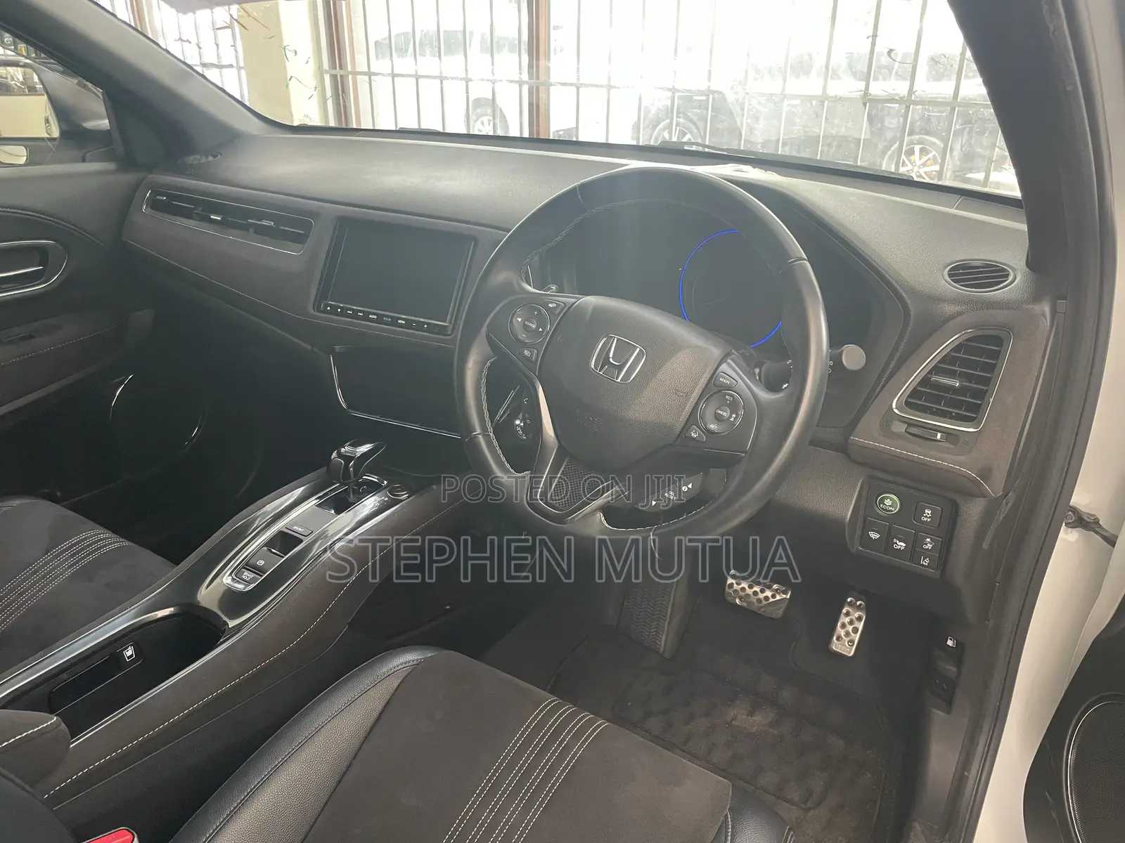 Honda Vezel 1.5 Hybrid 2WD 2019 White