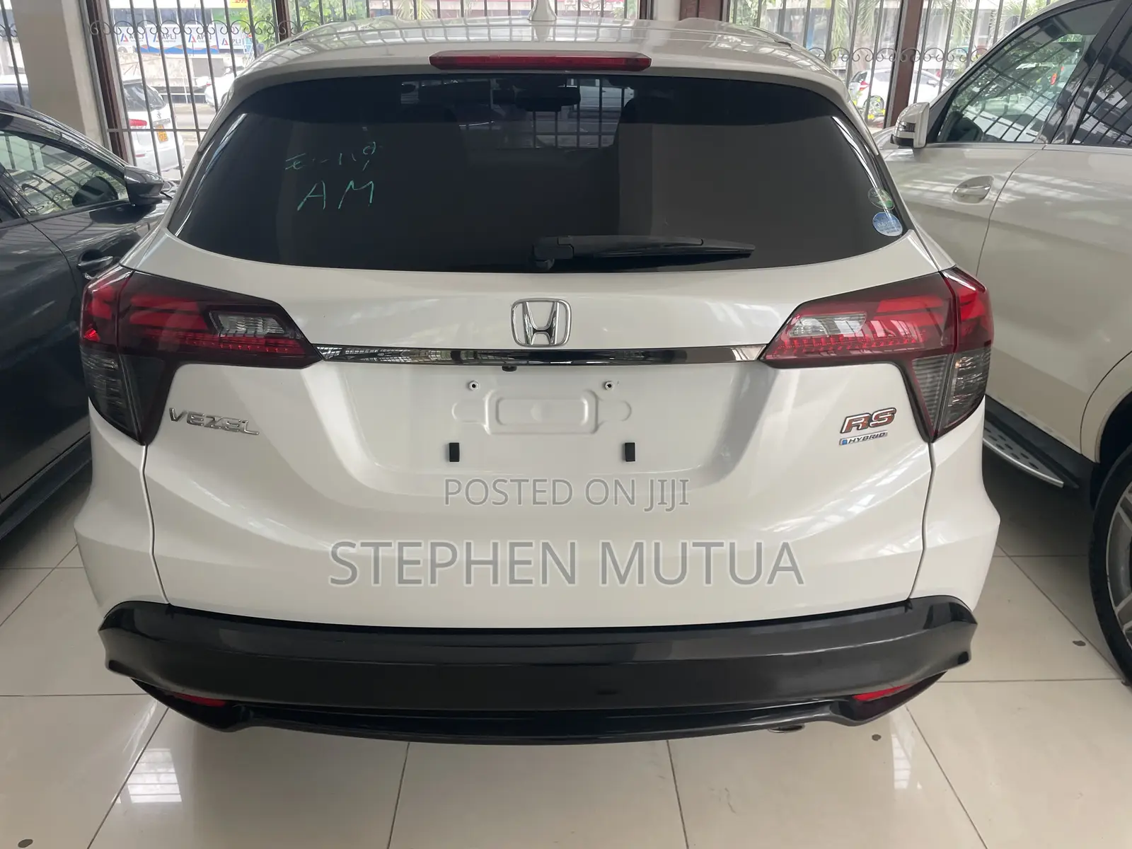 Honda Vezel 1.5 Hybrid 2WD 2019 White
