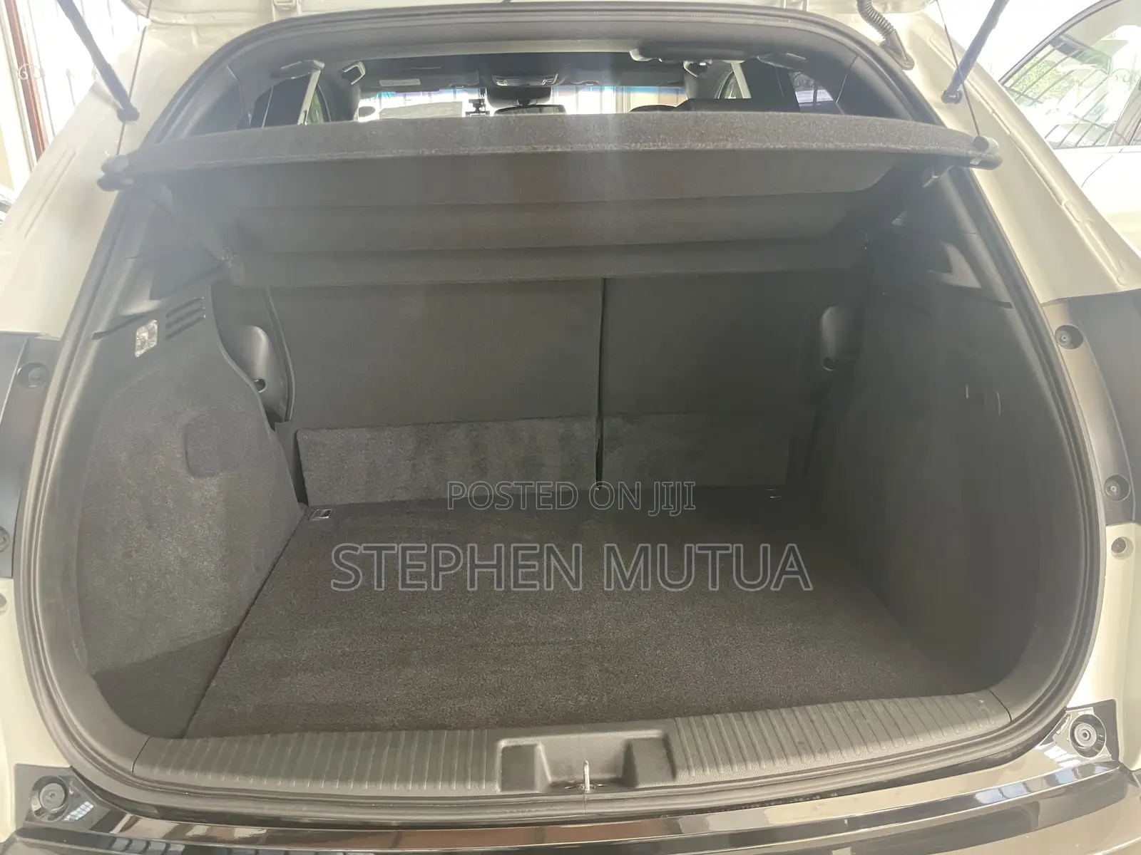Honda Vezel 1.5 Hybrid 2WD 2019 White