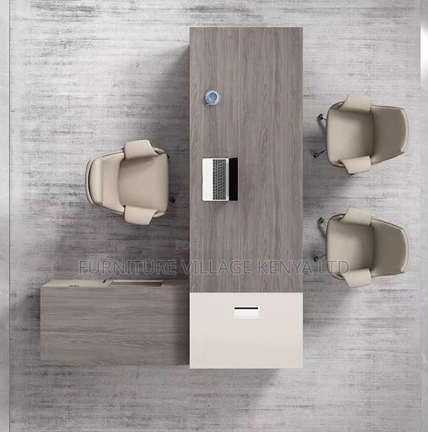 5.25 Feet Ceo Executive Office Desk - thumbnail 2