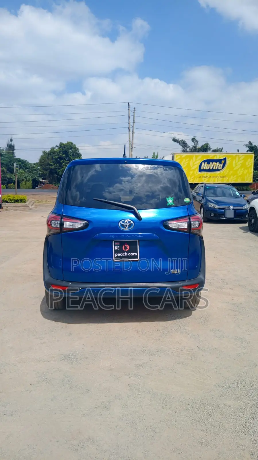 Toyota Sienta 2019 Blue