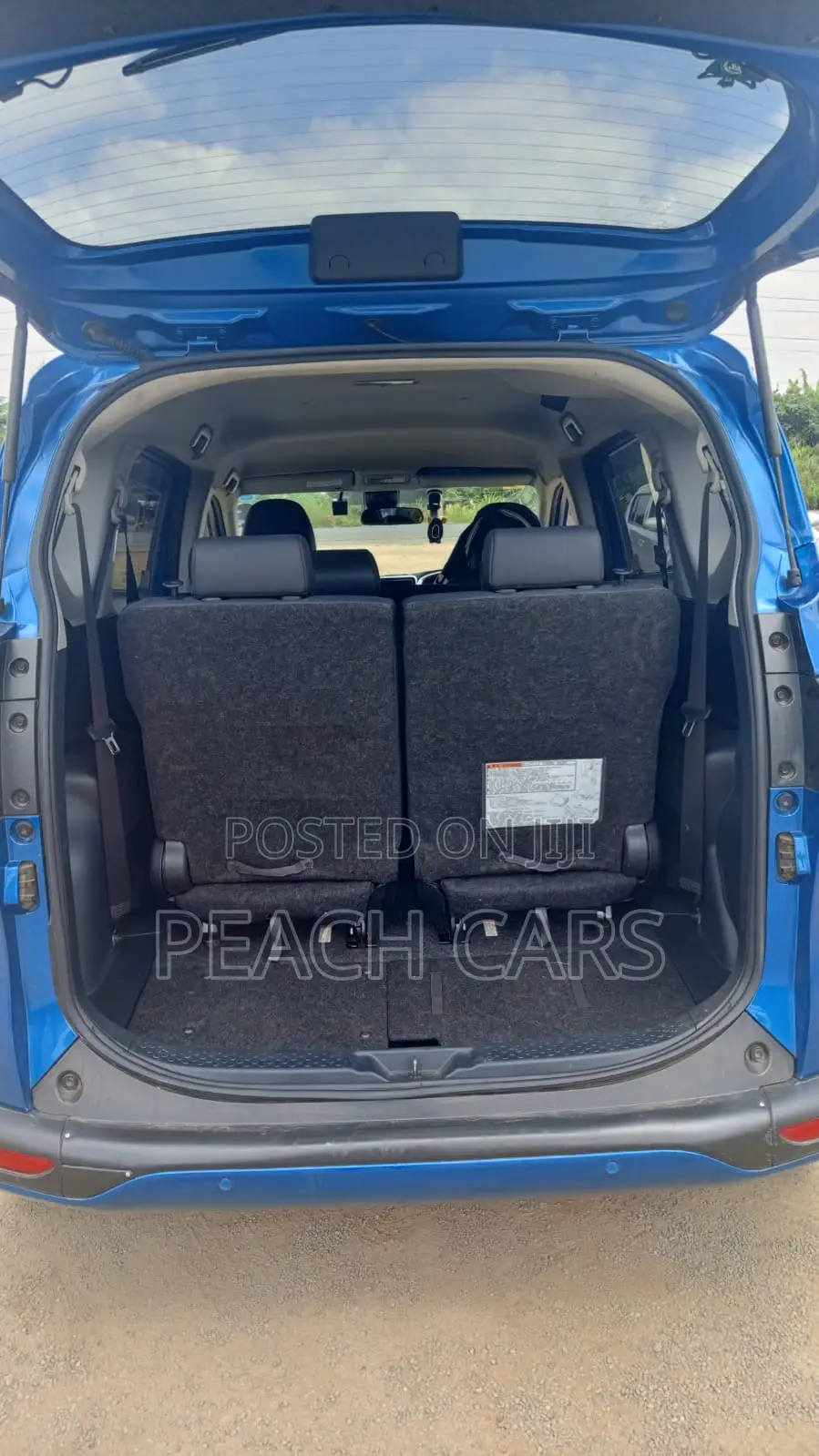 Toyota Sienta 2019 Blue