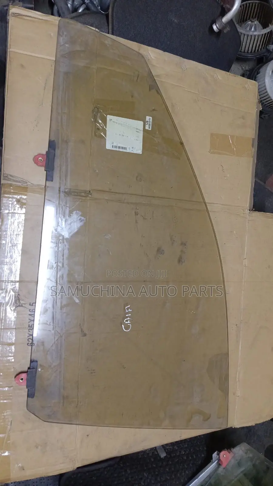 Door Glass Toyota Gaia Front Left