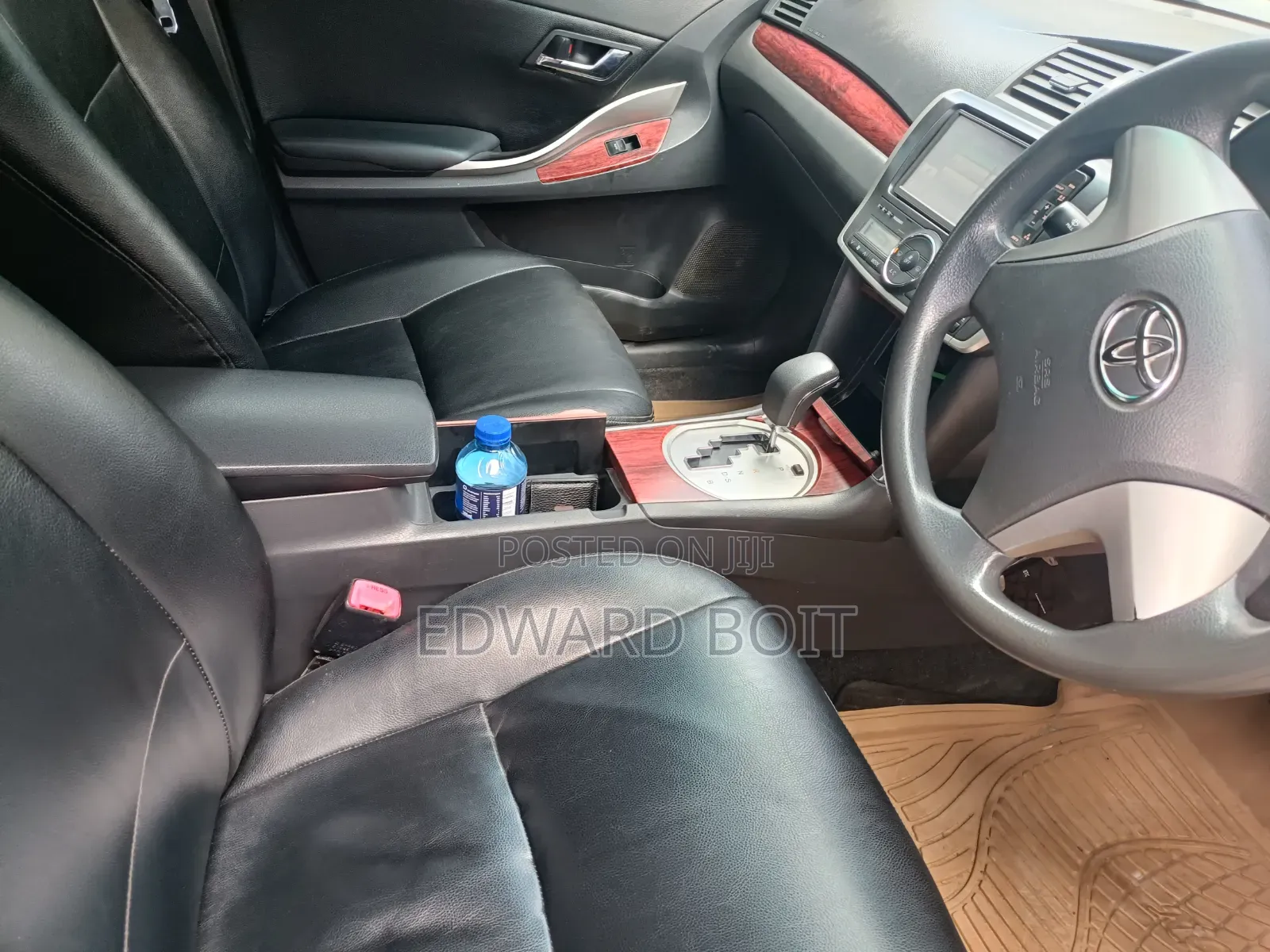 Toyota Premio 2013 White