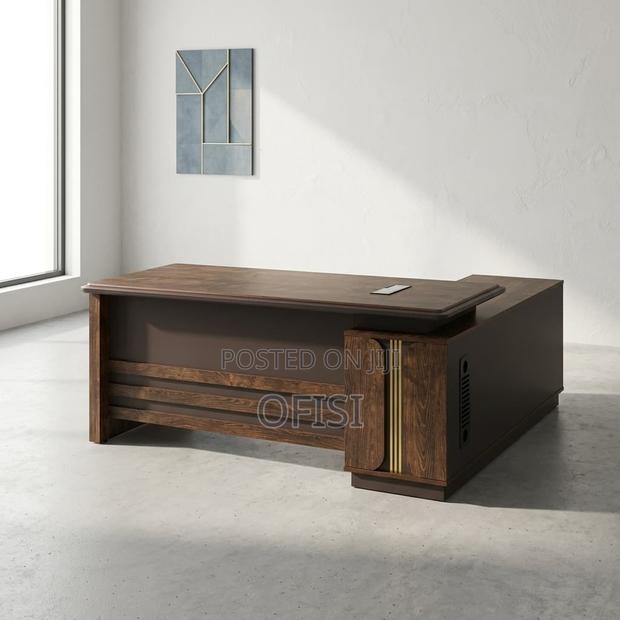 L-Shaped Office Desk - 160cm