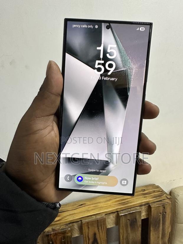 Samsung Galaxy S23 Ultra 256 GB Gray - thumbnail 2