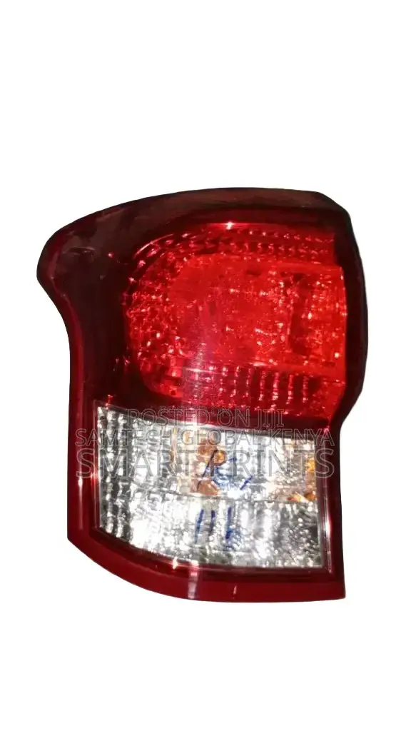 Toyota Corolla Fieldertail Light