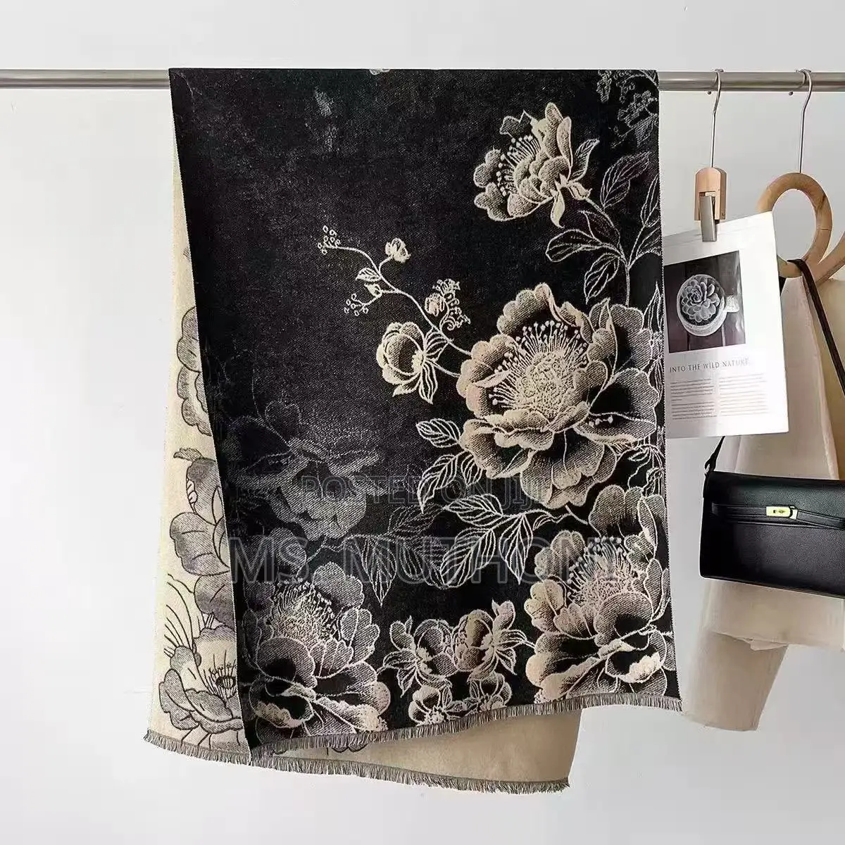 Vintage-Inspired for Lotus Print Cashmere Scarf -