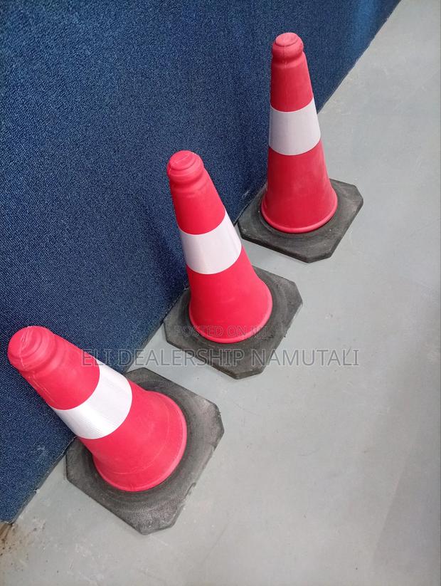 Road Barrier Traffic Cone 500mm Height - thumbnail 2