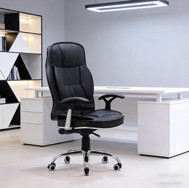 Comfortable Leather Ergonomic Office Chair