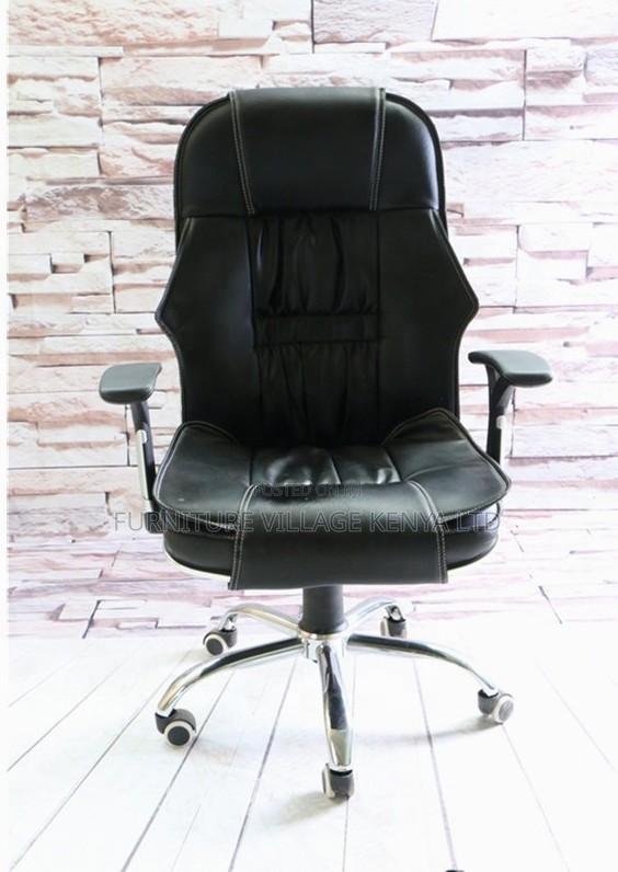 Comfortable Leather Ergonomic Office Chair - thumbnail 10