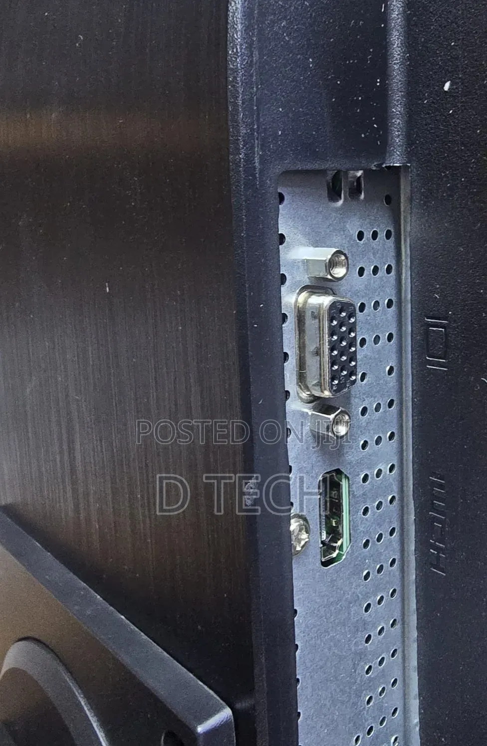 Hp 24mq 
 Display 
 60hz Refresh Rate 
Hdmi ,Display Port