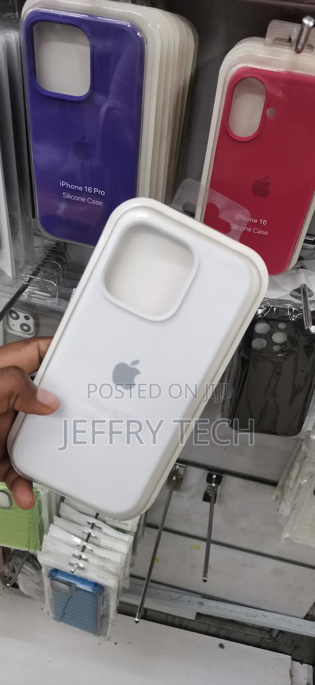 iPhone 13 Pro,White Comfortable, Non-Slip Grip Cover - thumbnail 2