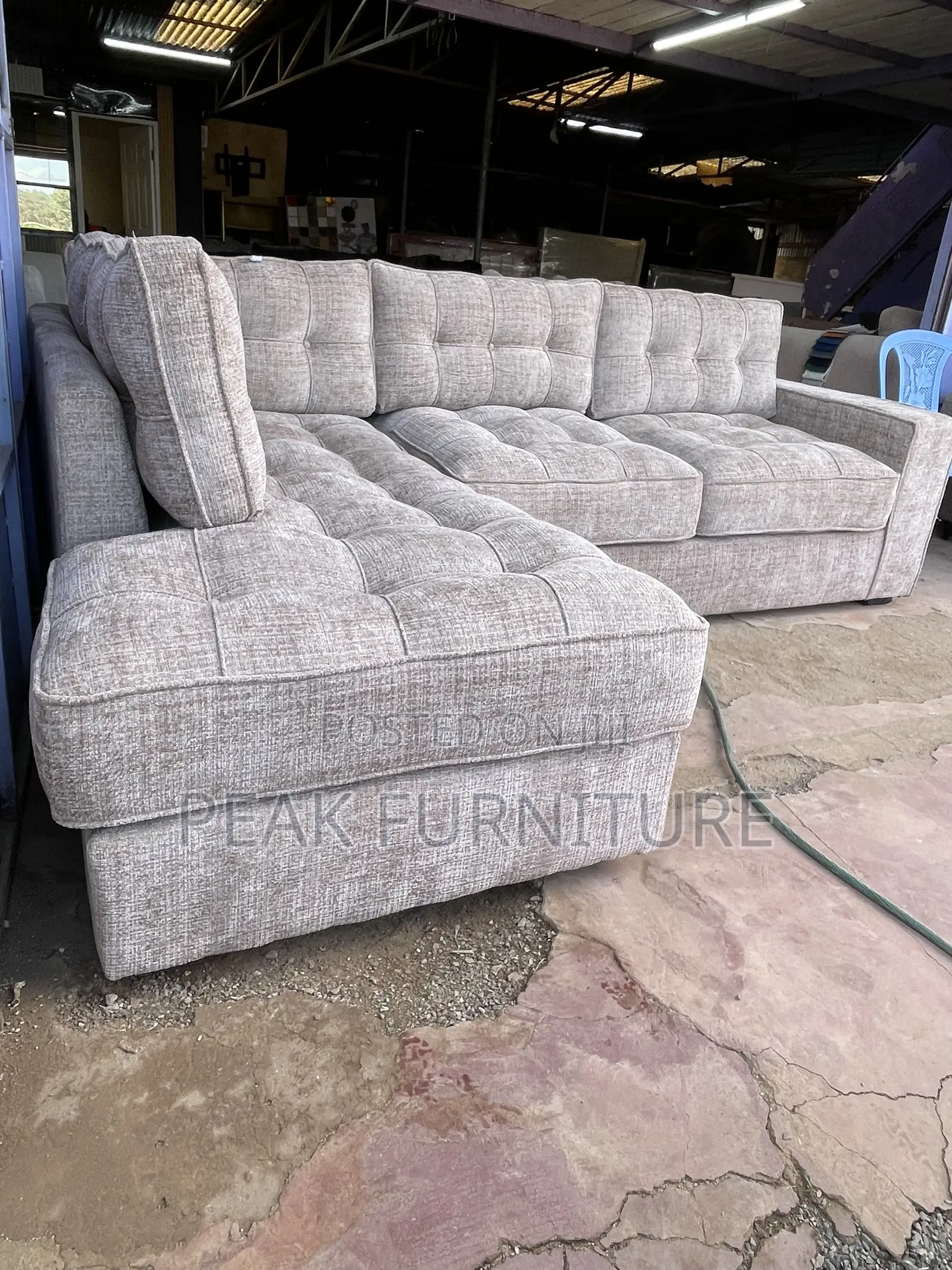 Luxury 6 Seater Lseat