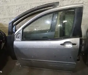 Door Toyota Raum Front Left