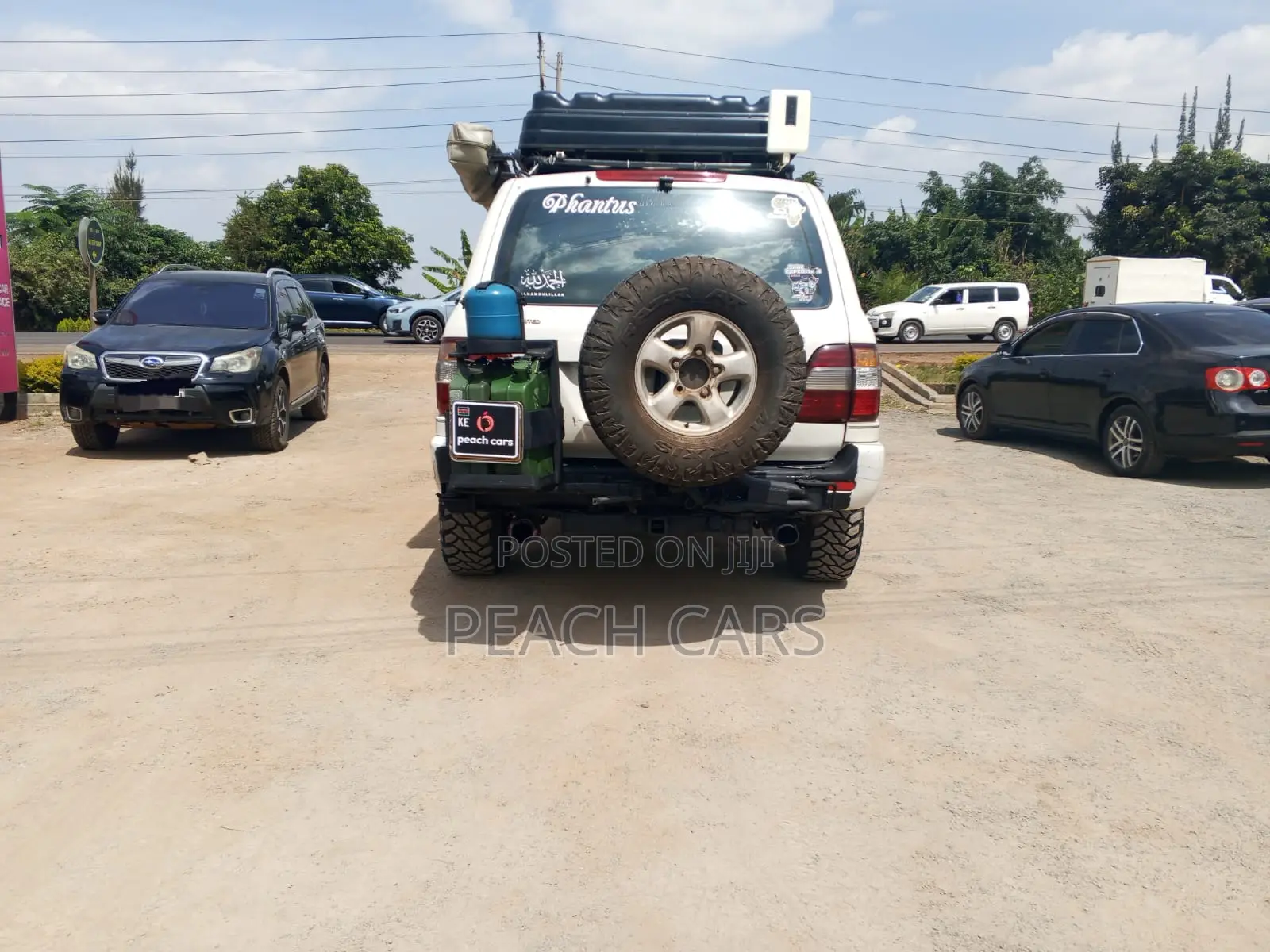 Toyota Land Cruiser Prado 2000 White