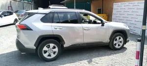 Toyota RAV4 2020 Silver