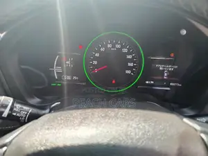 Honda Vezel 2018 Red