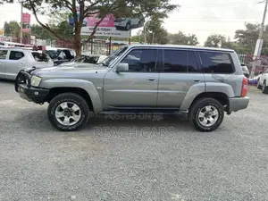 Nissan Patrol 2008 Gray