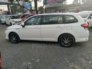 Toyota Corolla Fielder 2019 White
