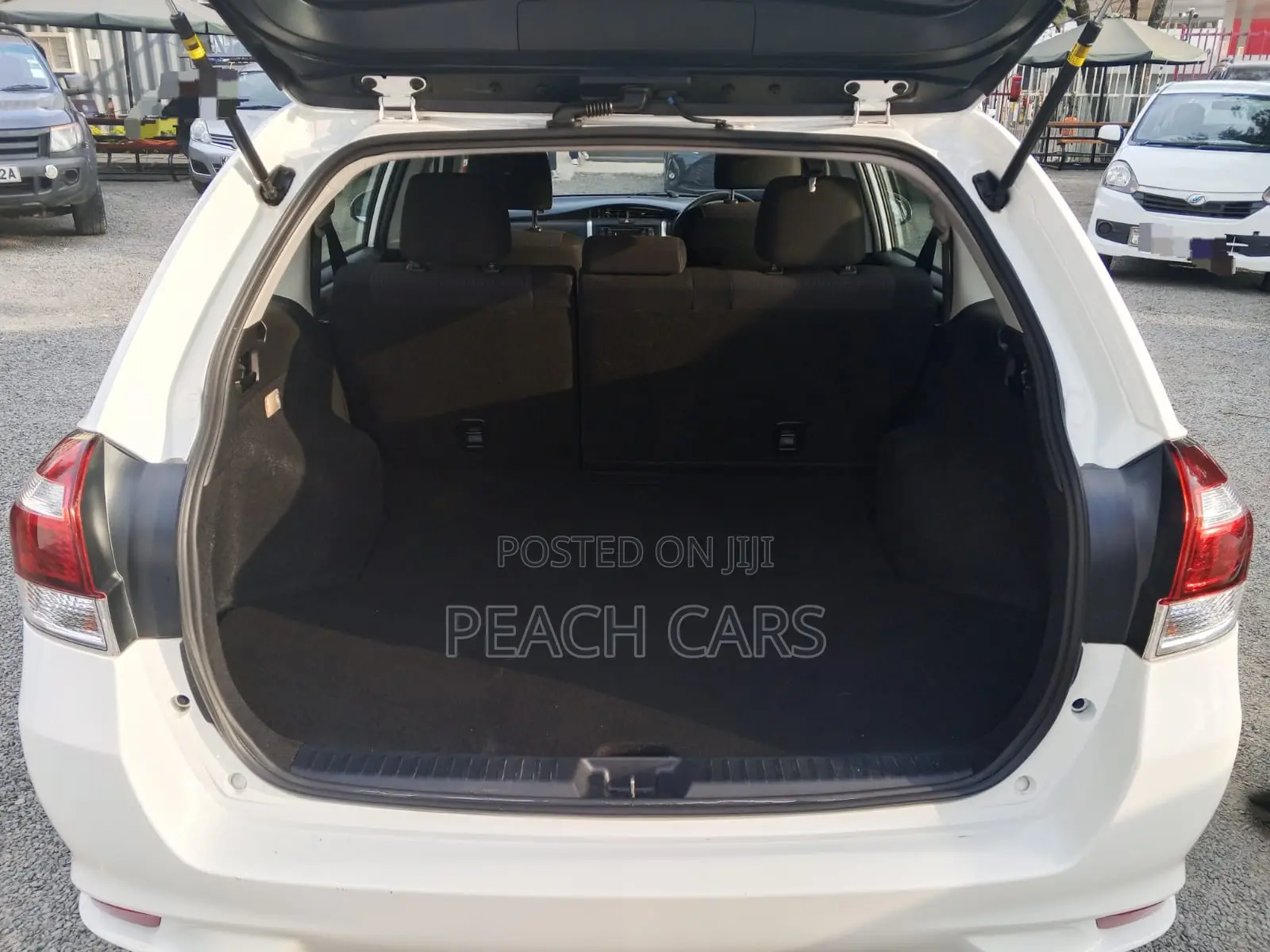 Toyota Corolla Fielder 2019 White
