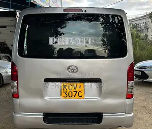 Toyota HiAce 2012 Silver