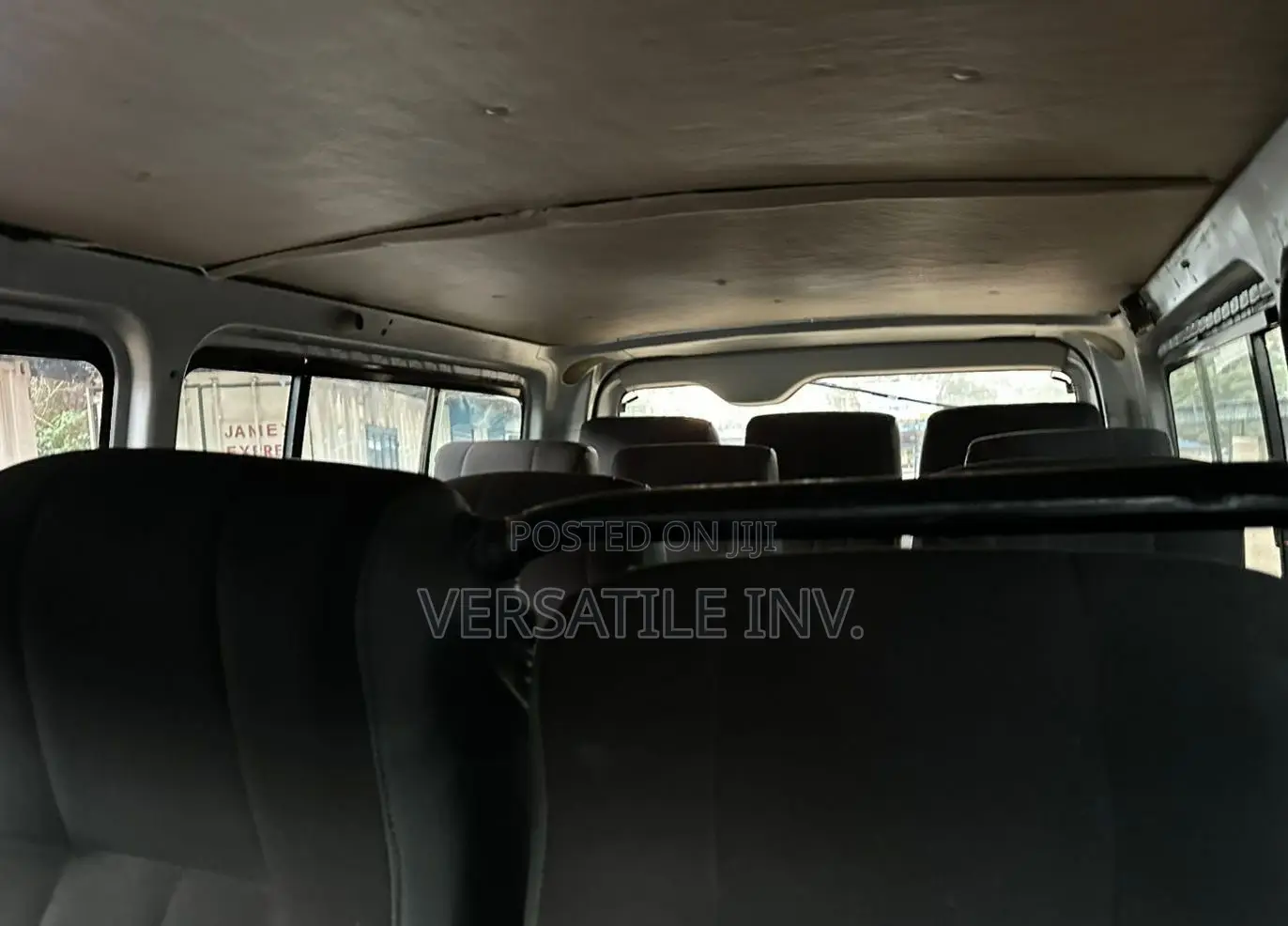 Toyota HiAce 2012 Silver