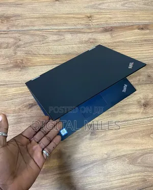 Laptop Lenovo ThinkPad Yoga 370 8GB Intel Core i5 SSD 256GB